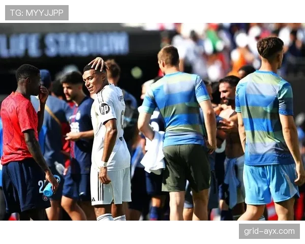 姆巴佩领衔巴黎圣日耳曼状态回暖，新赛季备受期待