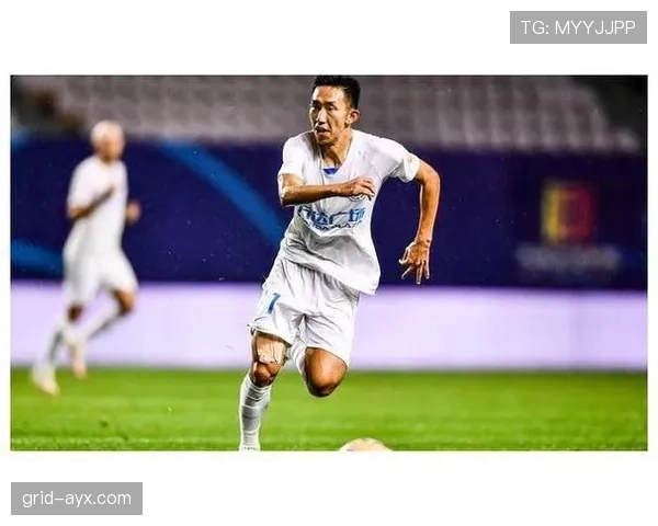 桑普多利亚边路进攻表现稳健，战术推进持续提升